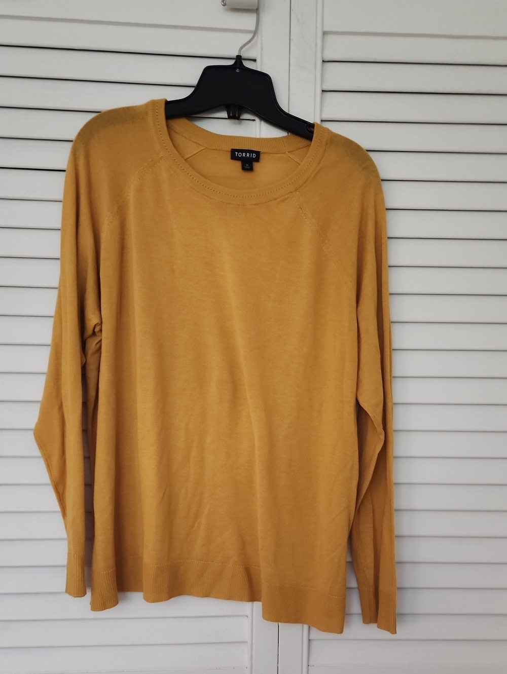 torrid Womens Crewneck Sweater in Mustard Yellow